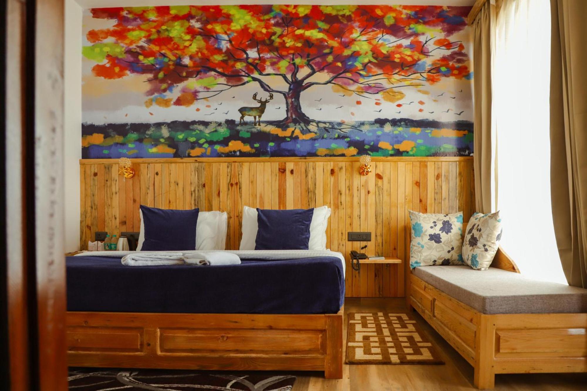 Kasar Himalaya Holiday Resort, Binsar Rd Almora Exteriér fotografie
