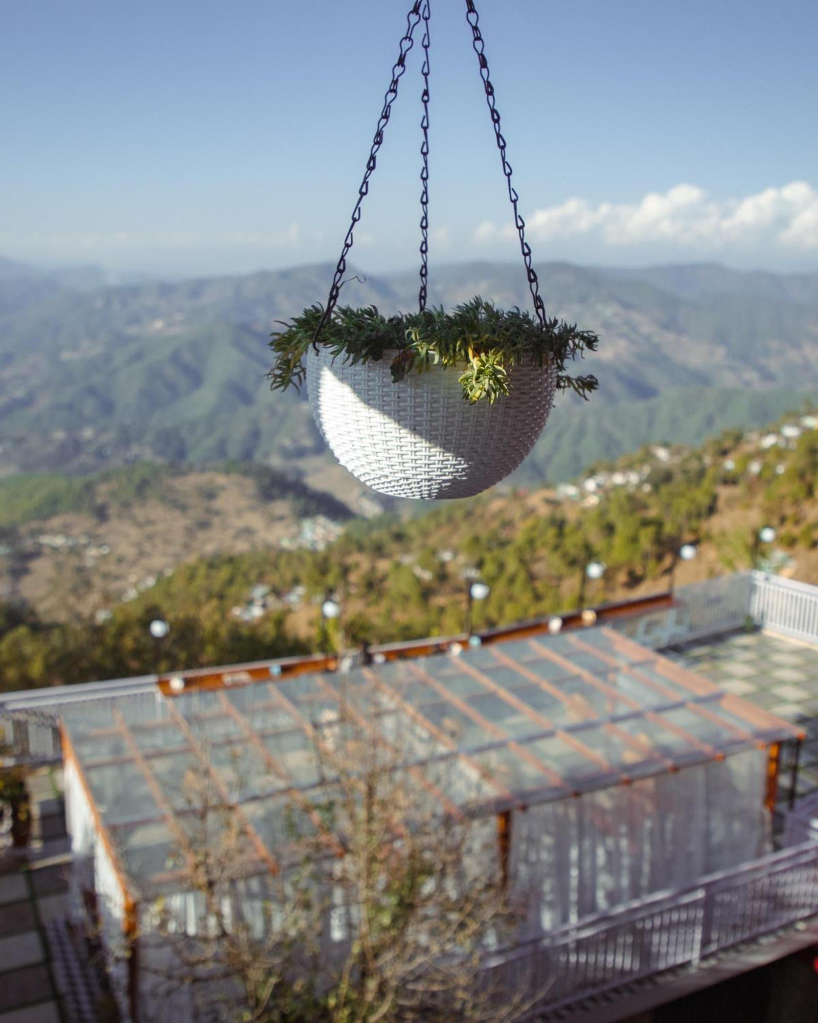 Kasar Himalaya Holiday Resort, Binsar Rd Almora Exteriér fotografie